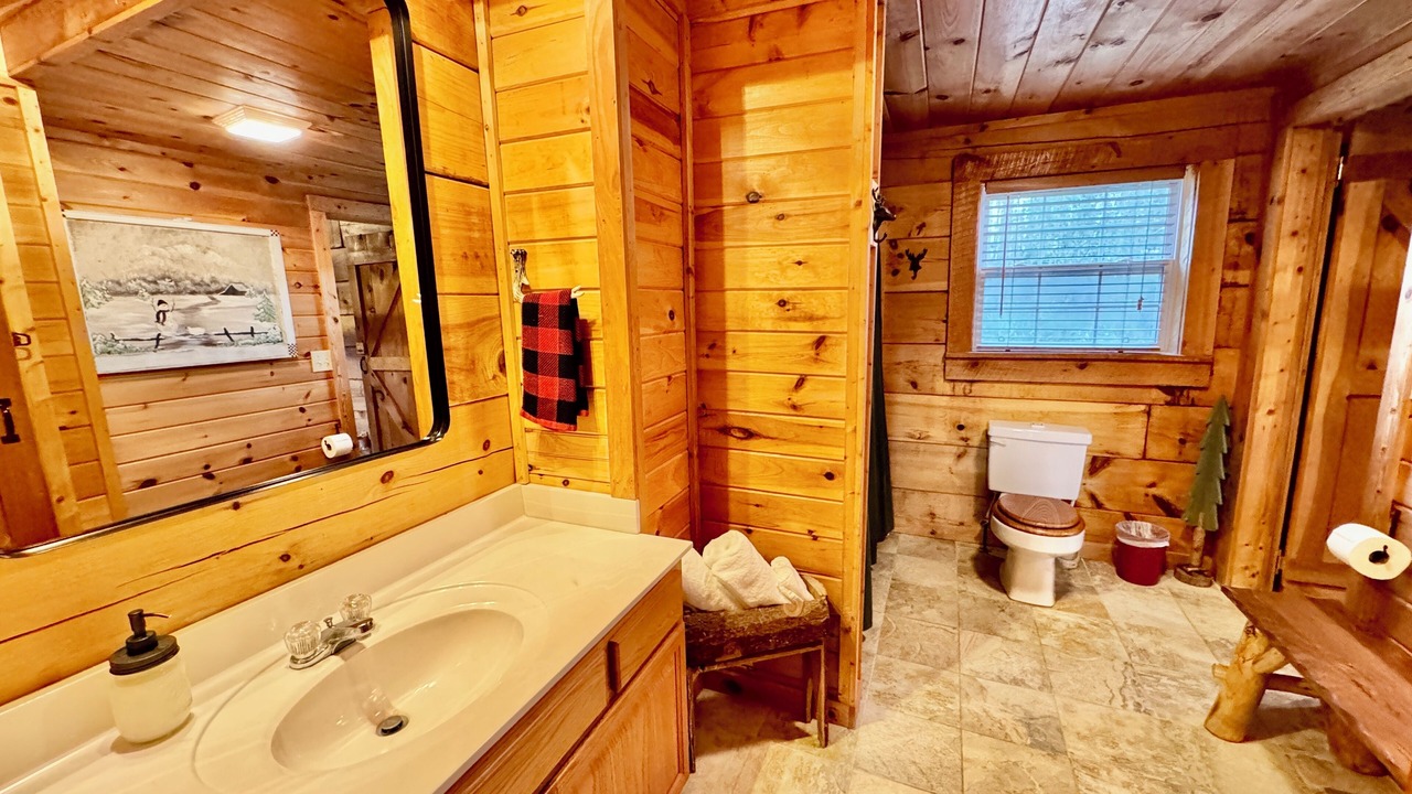 Photo of Bathroom in Butler