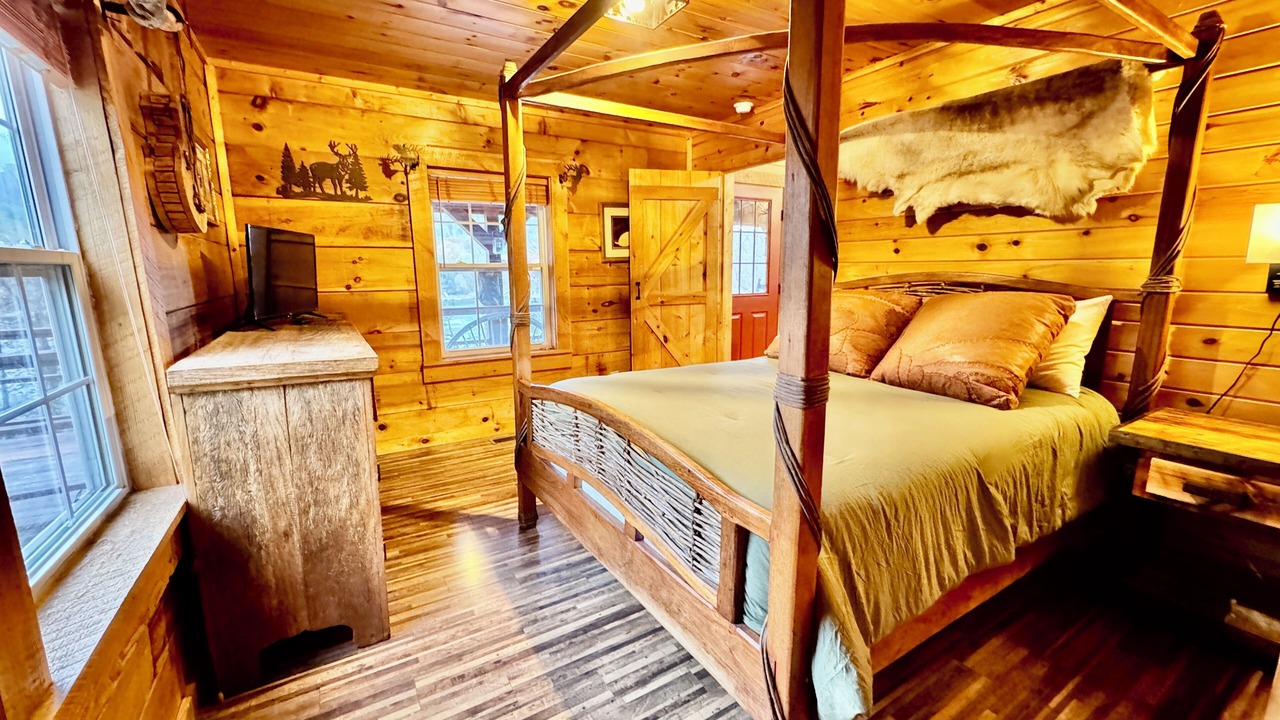 Photo of Bedroom in Butler