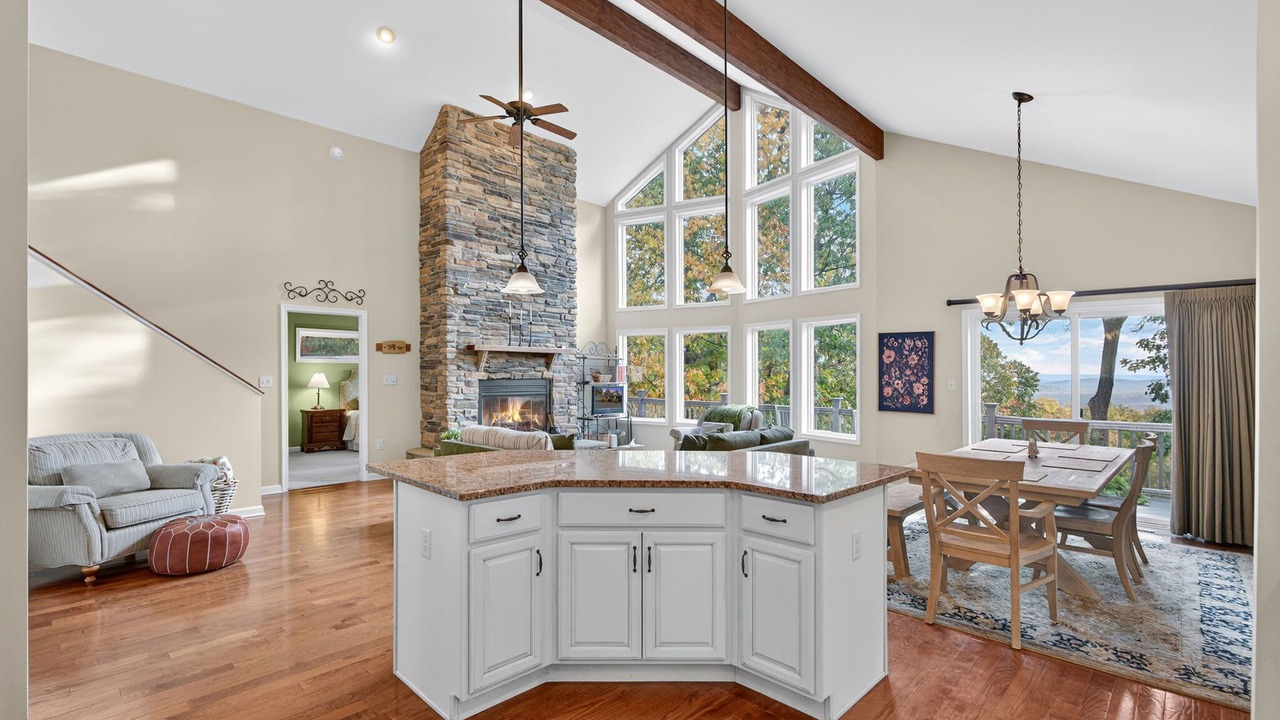 Photo of Livingroom in The Woods