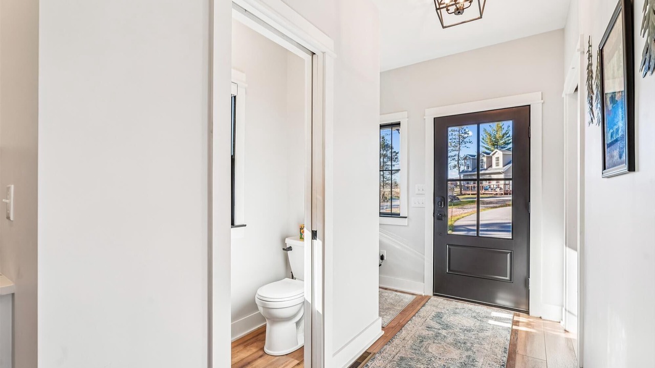 Photo of Bathroom in North Glade Hills
