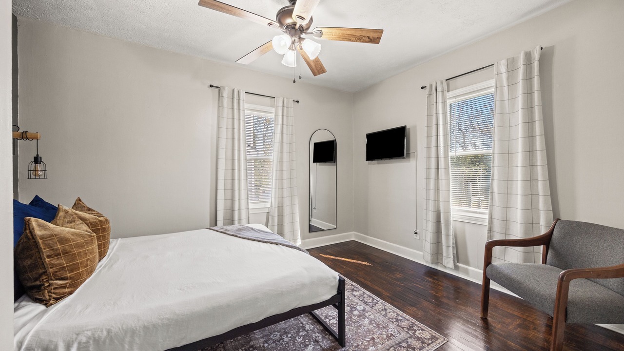 Photo of Bedroom in Lexington