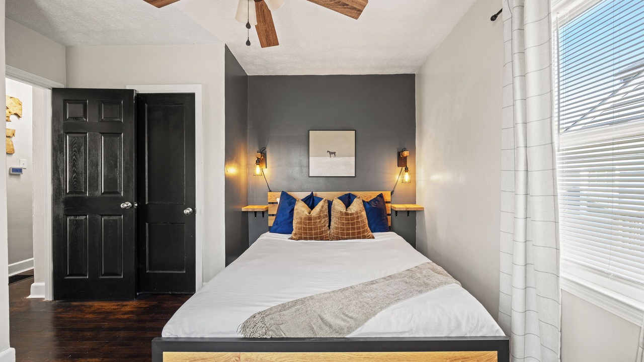 Photo of Bedroom in Lexington