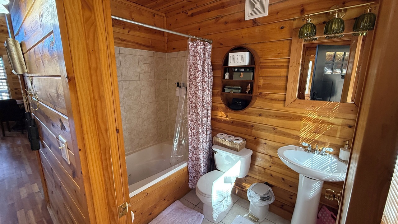 Photo of Bathroom in Slade