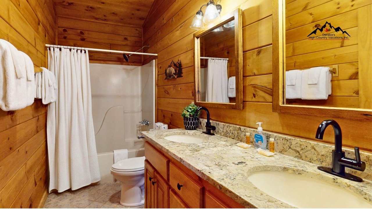 Photo of Bathroom in Sugar Mountain