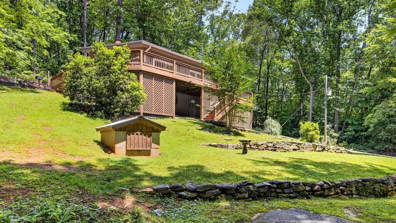 Photo of Others in Pickens