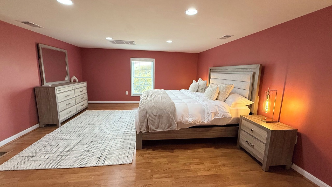 Photo of Bedroom in Urbana