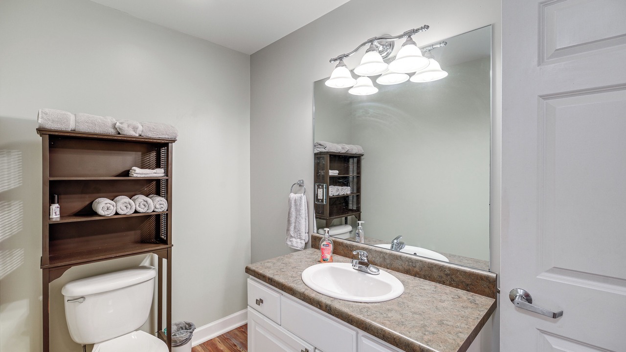 Photo of Bathroom in Bluff City