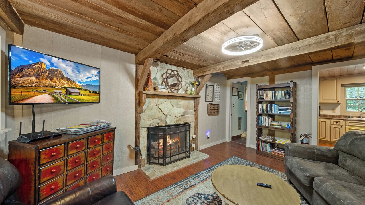 Photo of Livingroom in Banner Elk