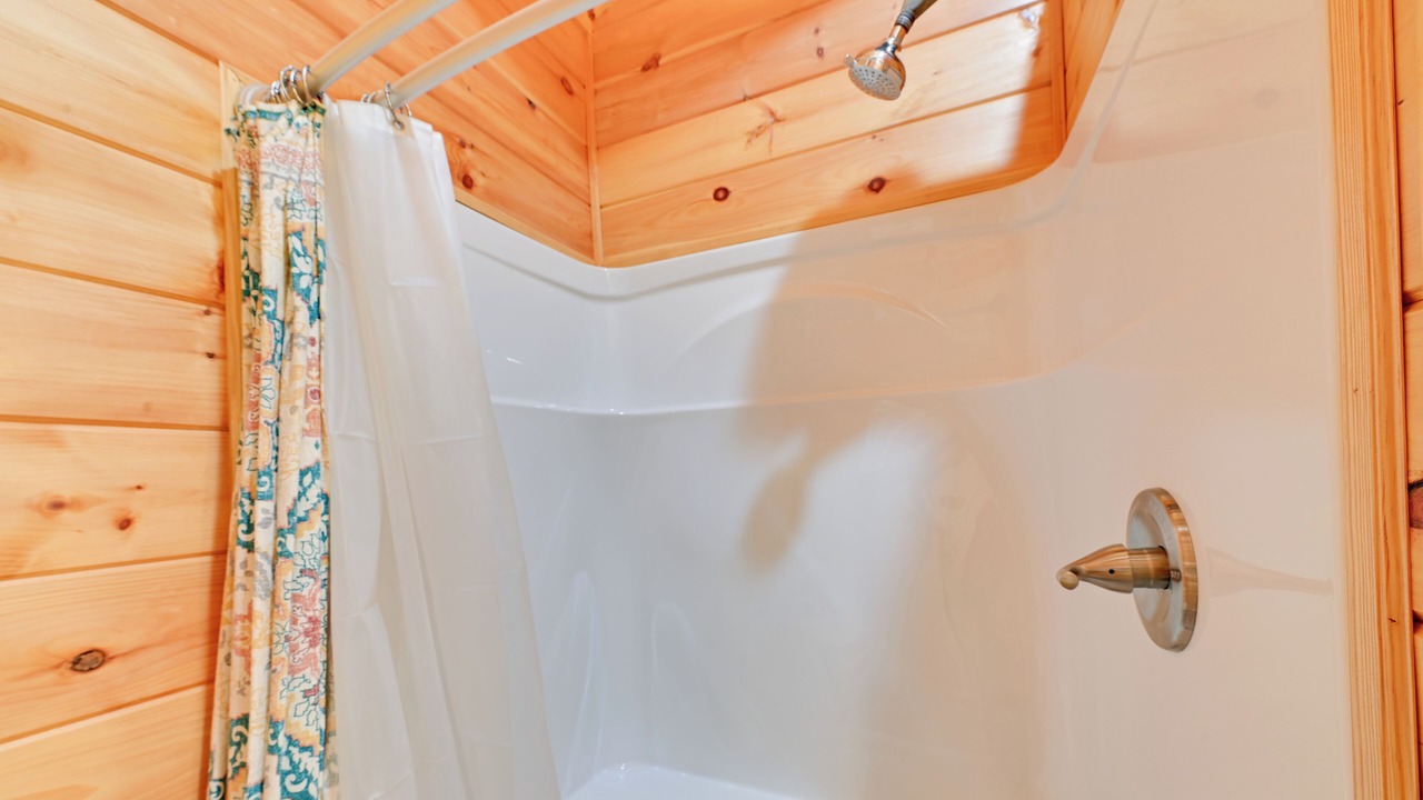 Photo of Bathroom in Frenchburg
