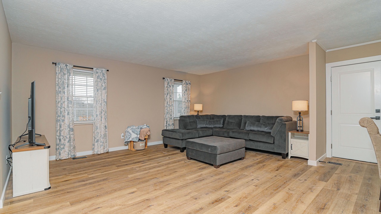 Photo of Livingroom in Powell