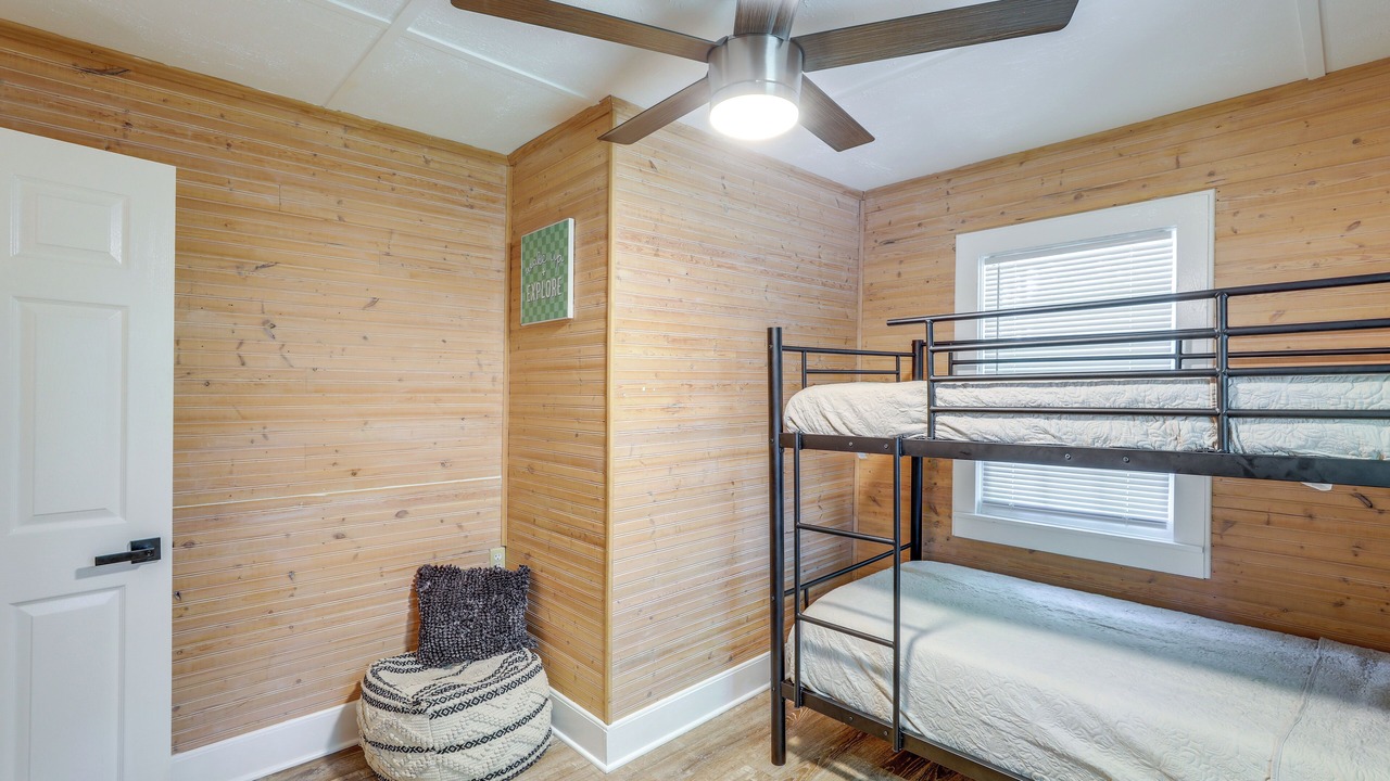 Photo of Bedroom in Newland