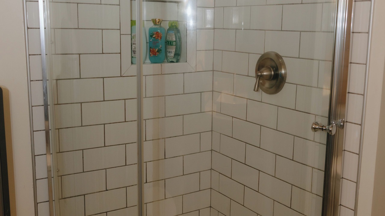 Photo of Bathroom in Elizabethton