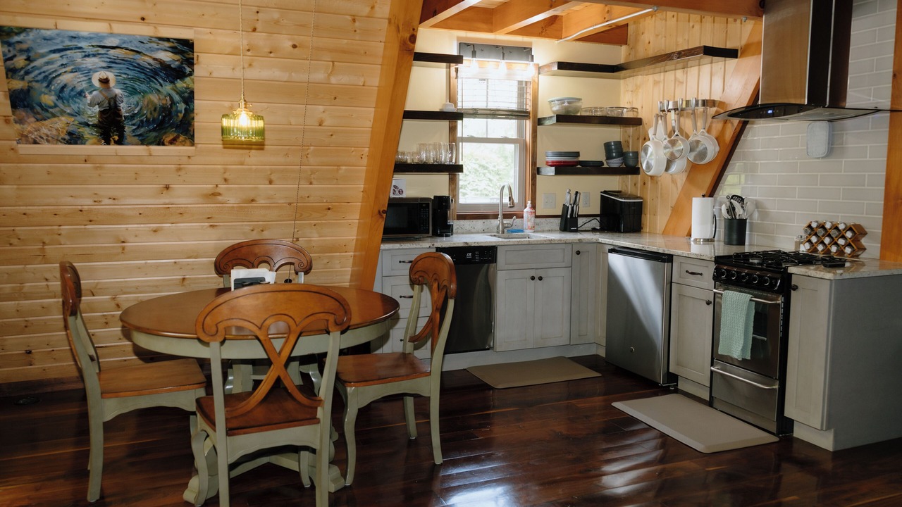 Photo of Kitchen in Elizabethton