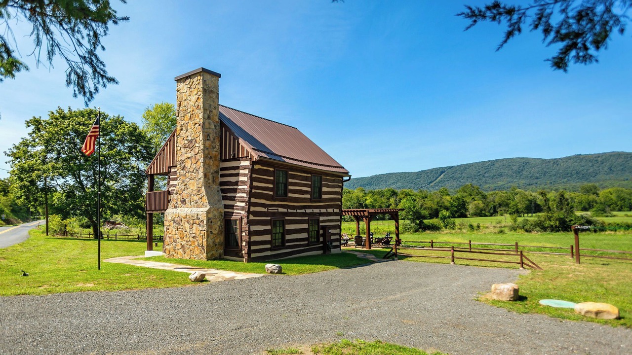 Photo of Outdoor in Fort Loudon