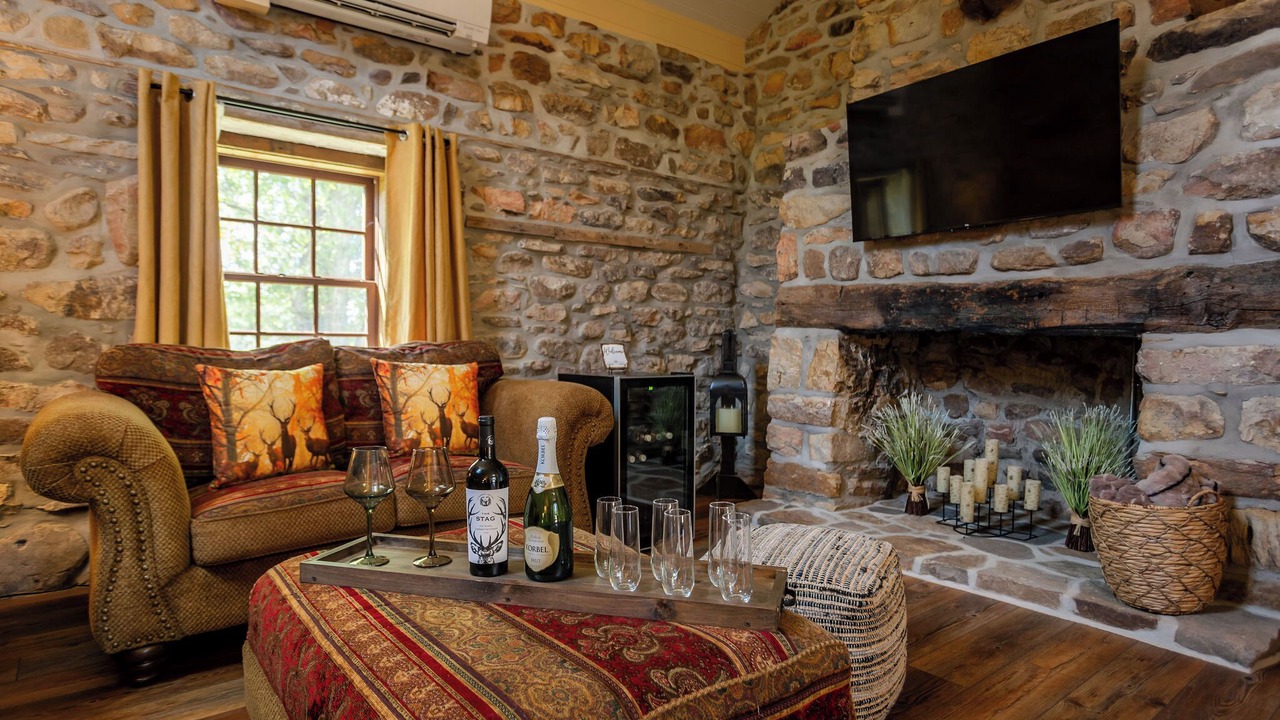 Photo of Livingroom in Fort Loudon