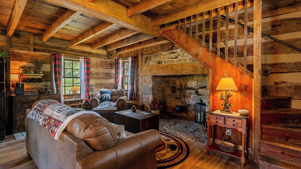 Photo of Livingroom in Fort Loudon