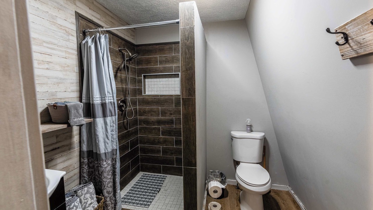 Photo of Bathroom in Walland