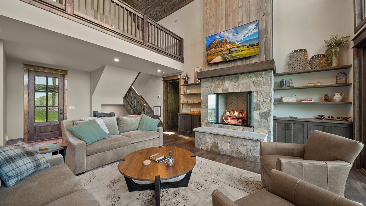 Photo of Livingroom in Elk Park