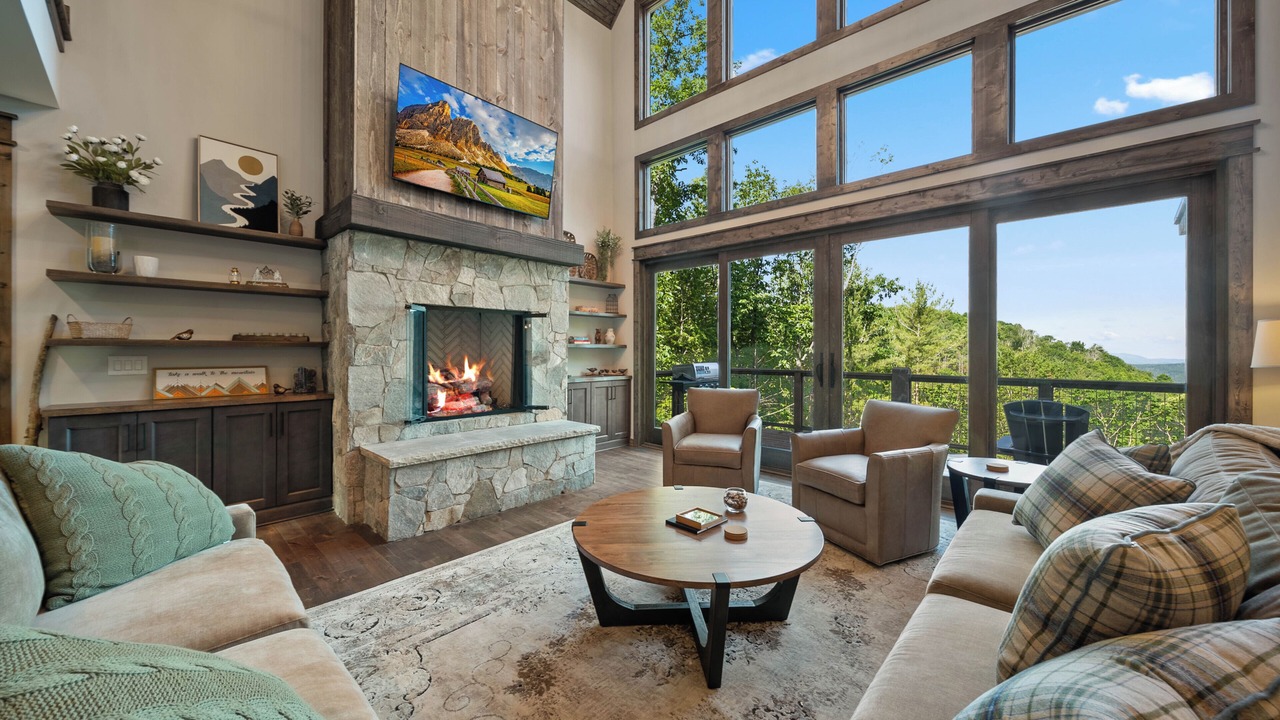 Photo of Livingroom in Elk Park