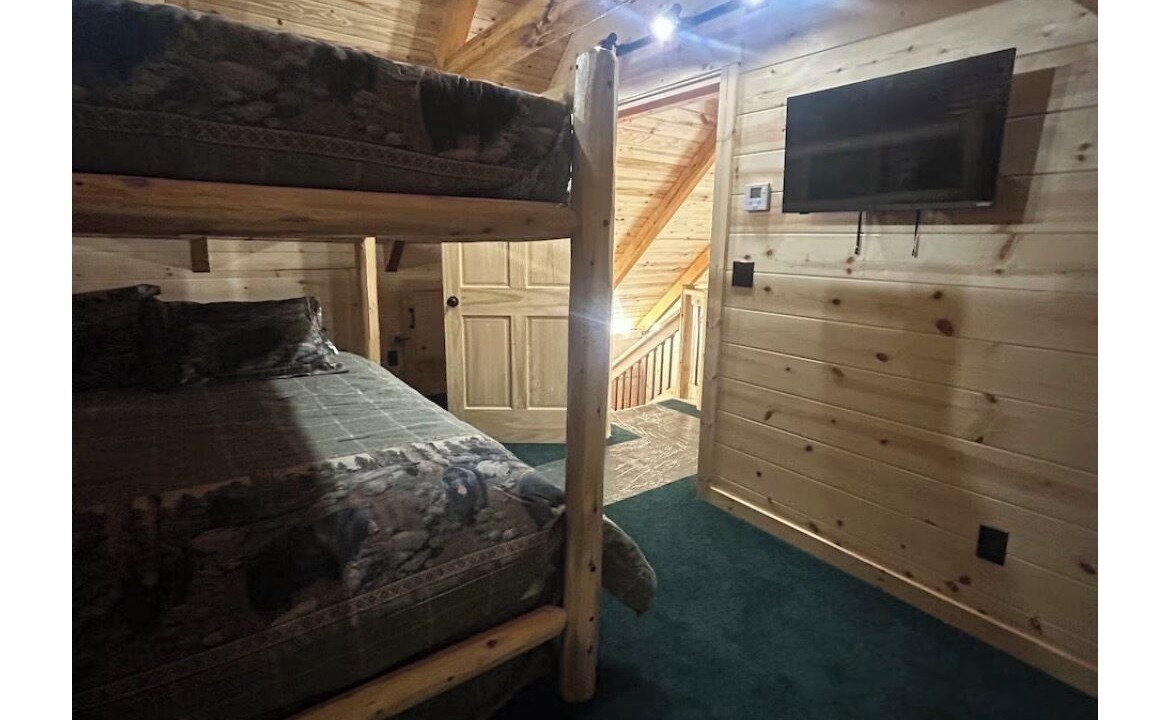 Photo of Bedroom in Elkins