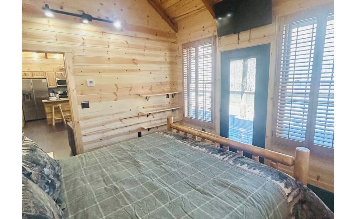 Photo of Bedroom in Elkins