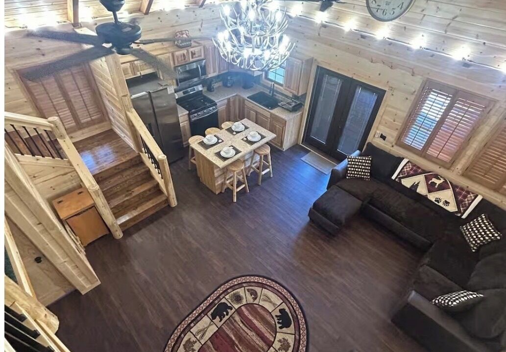 Photo of Livingroom in Elkins