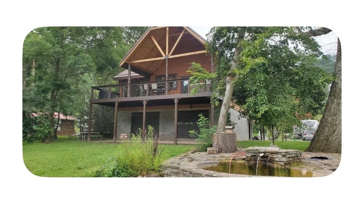 Photo of Outdoor in Elkins