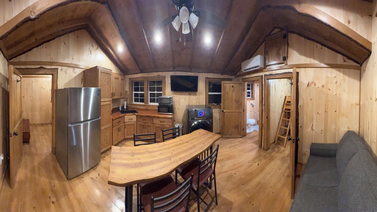Photo of Livingroom in Wingett Run