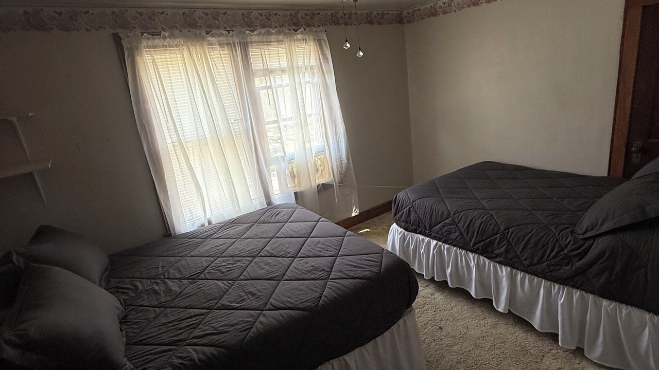 Photo of Bedroom in Leadsville