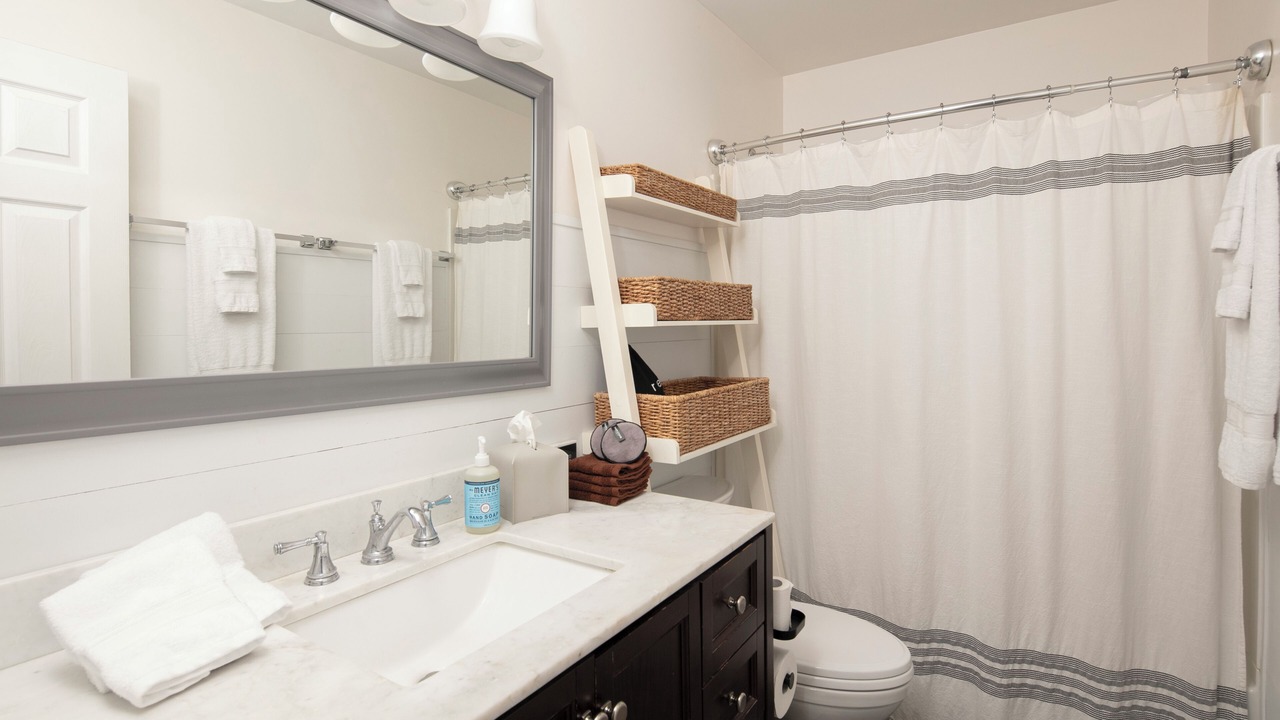 Photo of Bathroom in Kenton