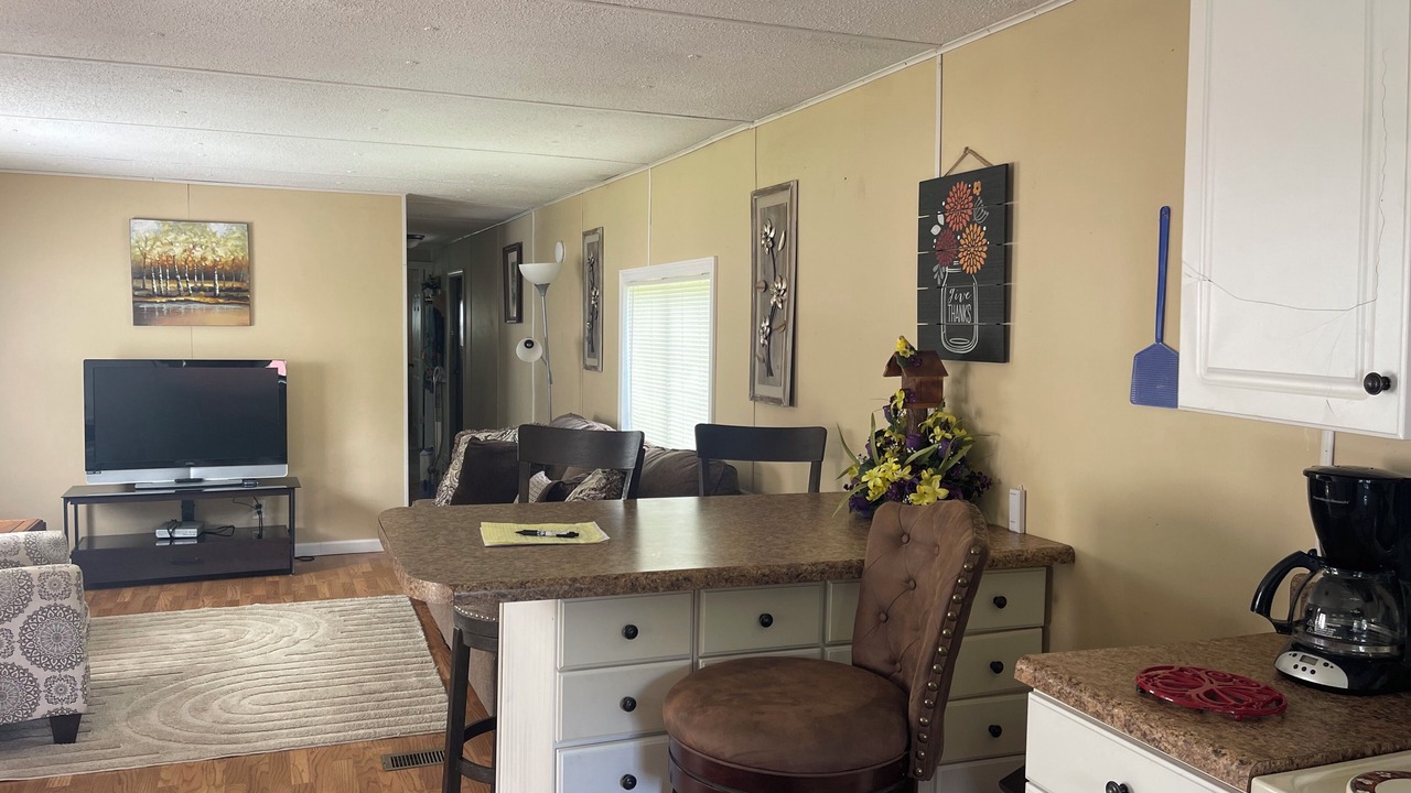 Photo of Livingroom in Dorton