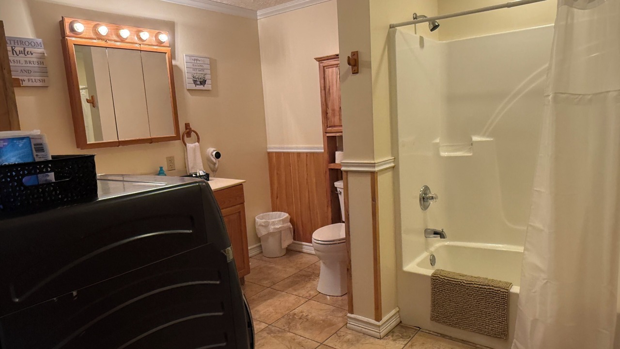 Photo of Bathroom in Frenchburg