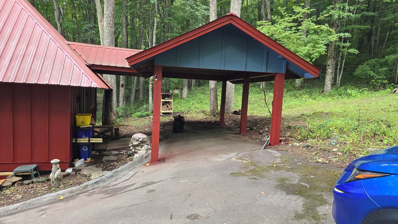 Photo of Outdoor in Zionville