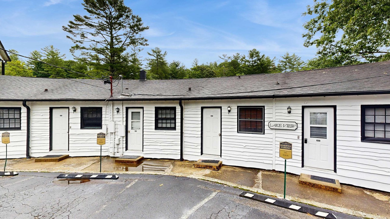 Photo of Outdoor in Flat Rock