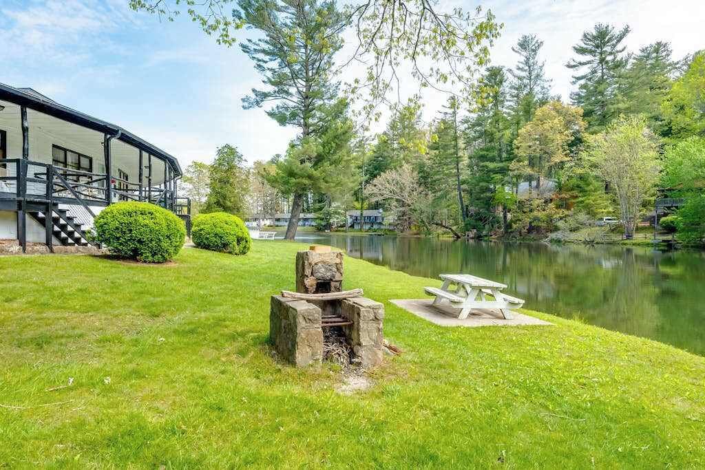 Photo of Outdoor in Flat Rock