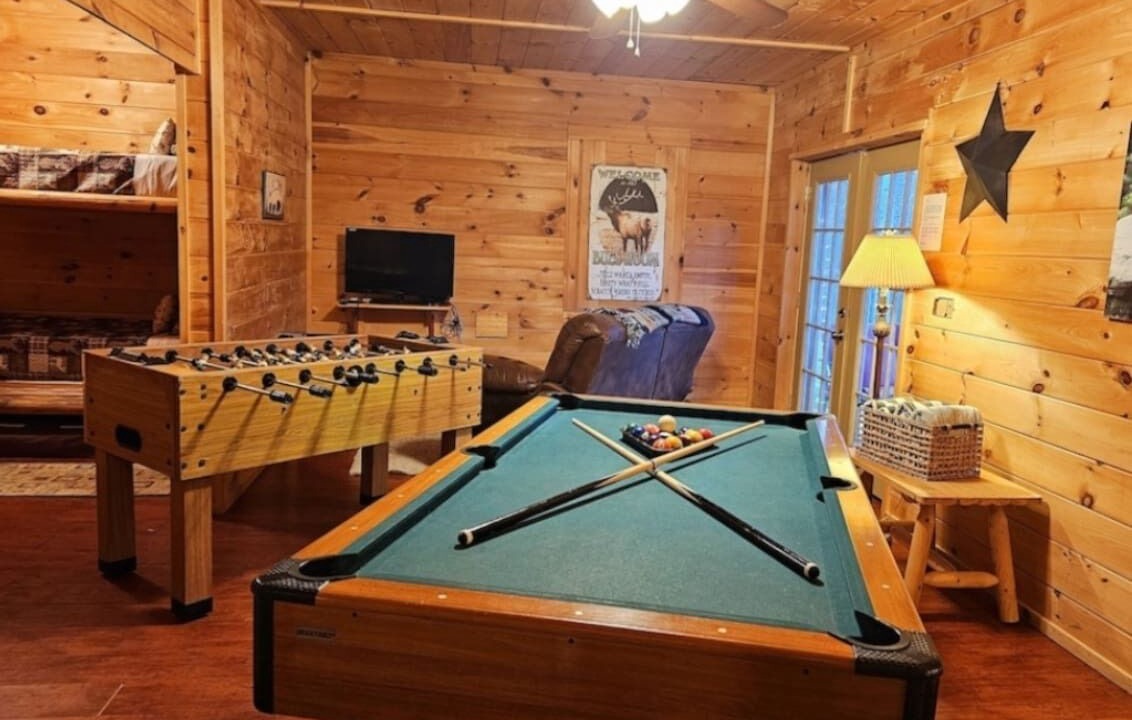 Photo of Bedroom in Lake Lure