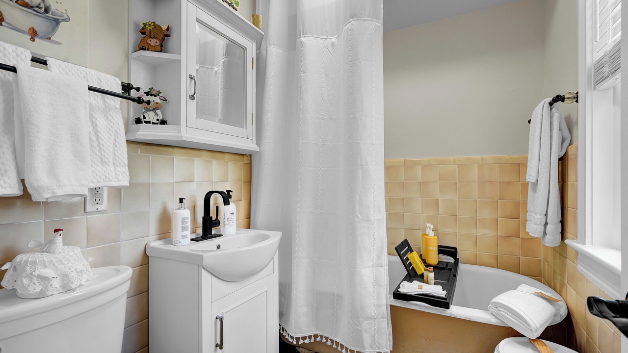 Photo of Bathroom in Bealeton