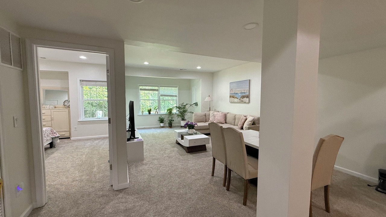 Photo of Livingroom in Haymarket