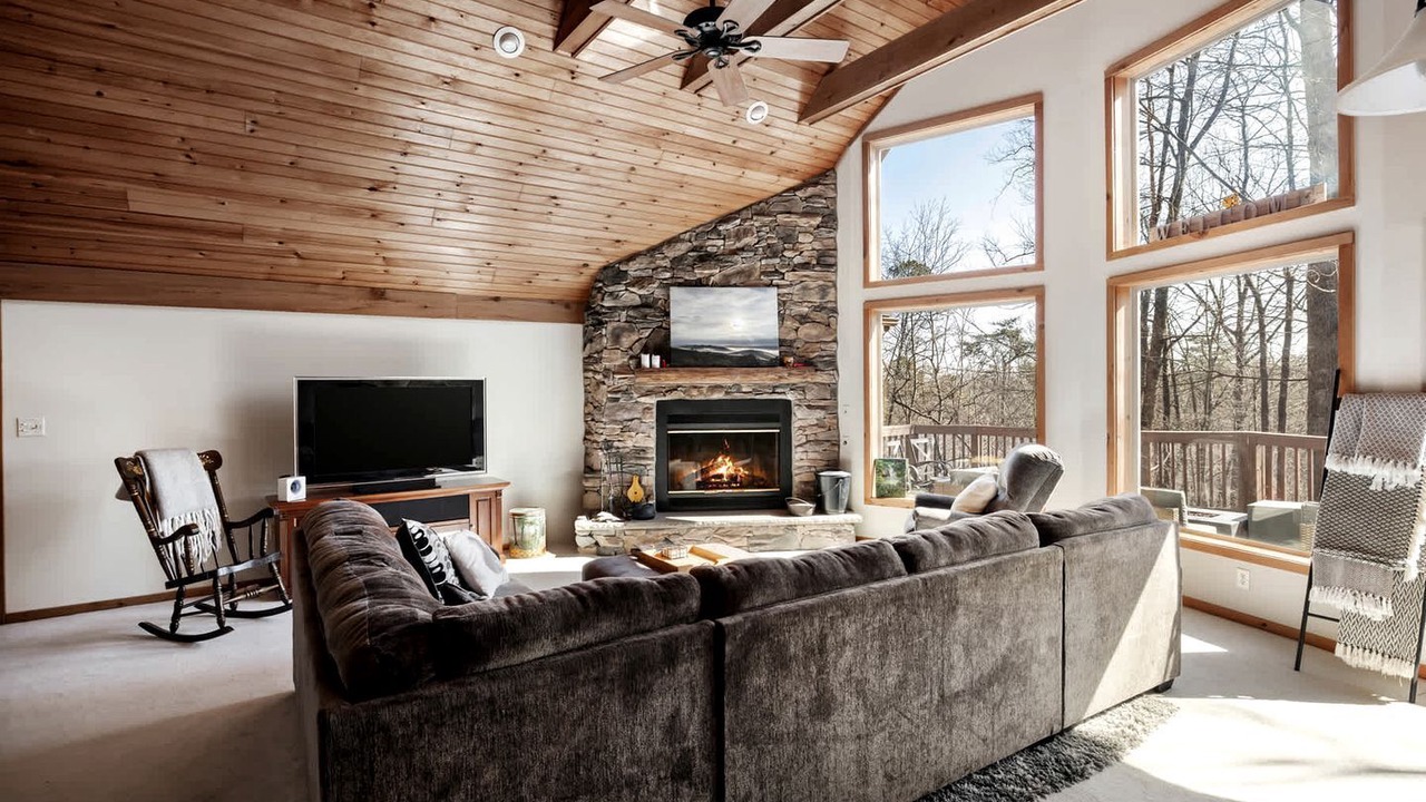 Photo of Livingroom in The Woods