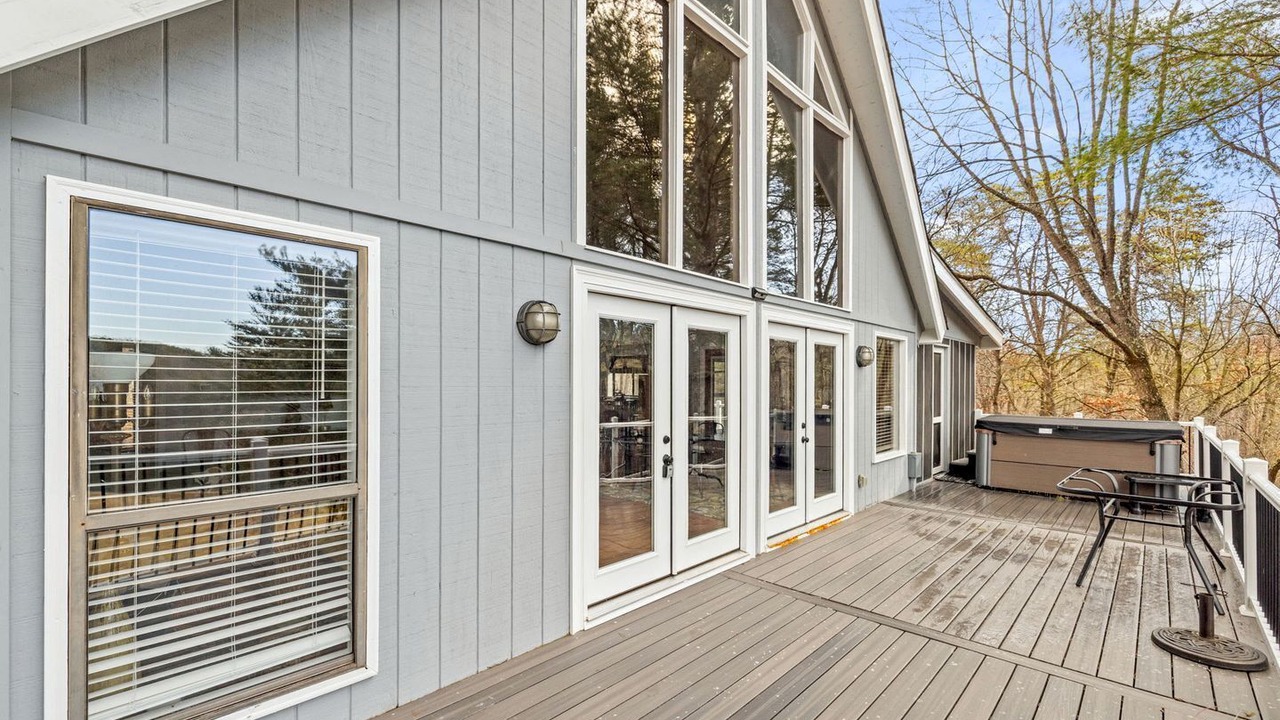 Photo of Patio Balcony in The Woods