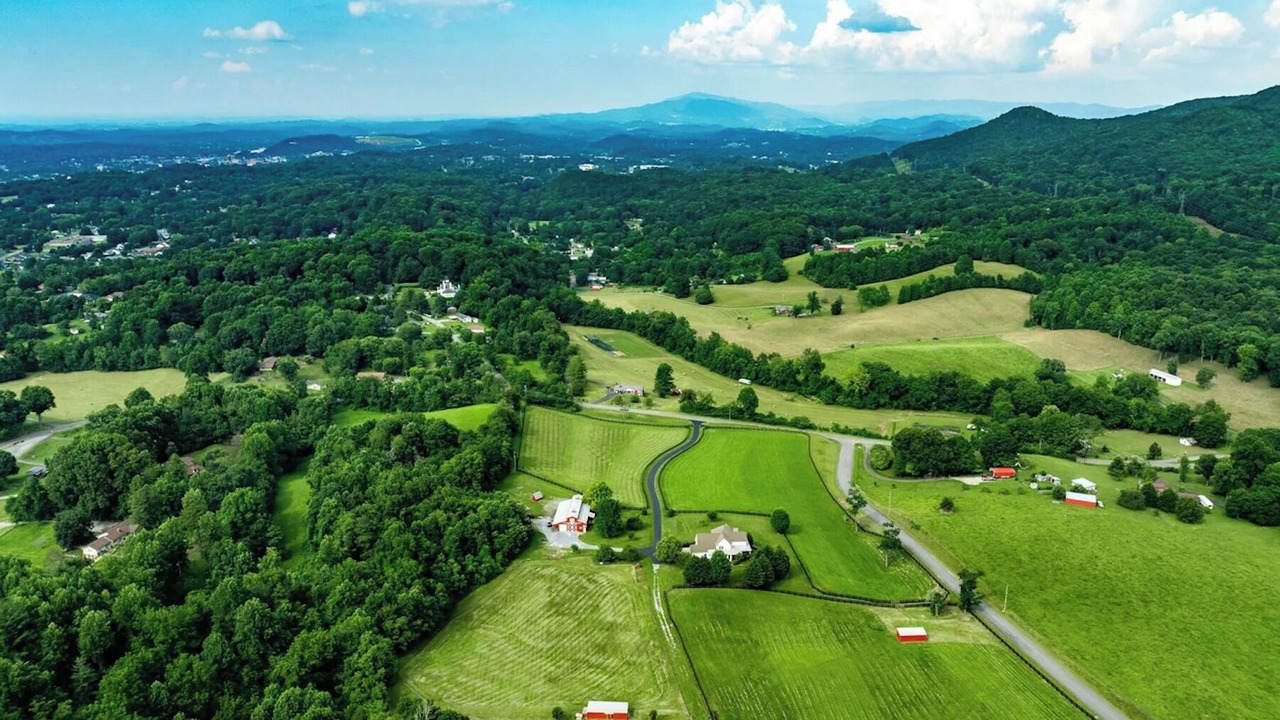 Photo of Outdoor in Johnson City