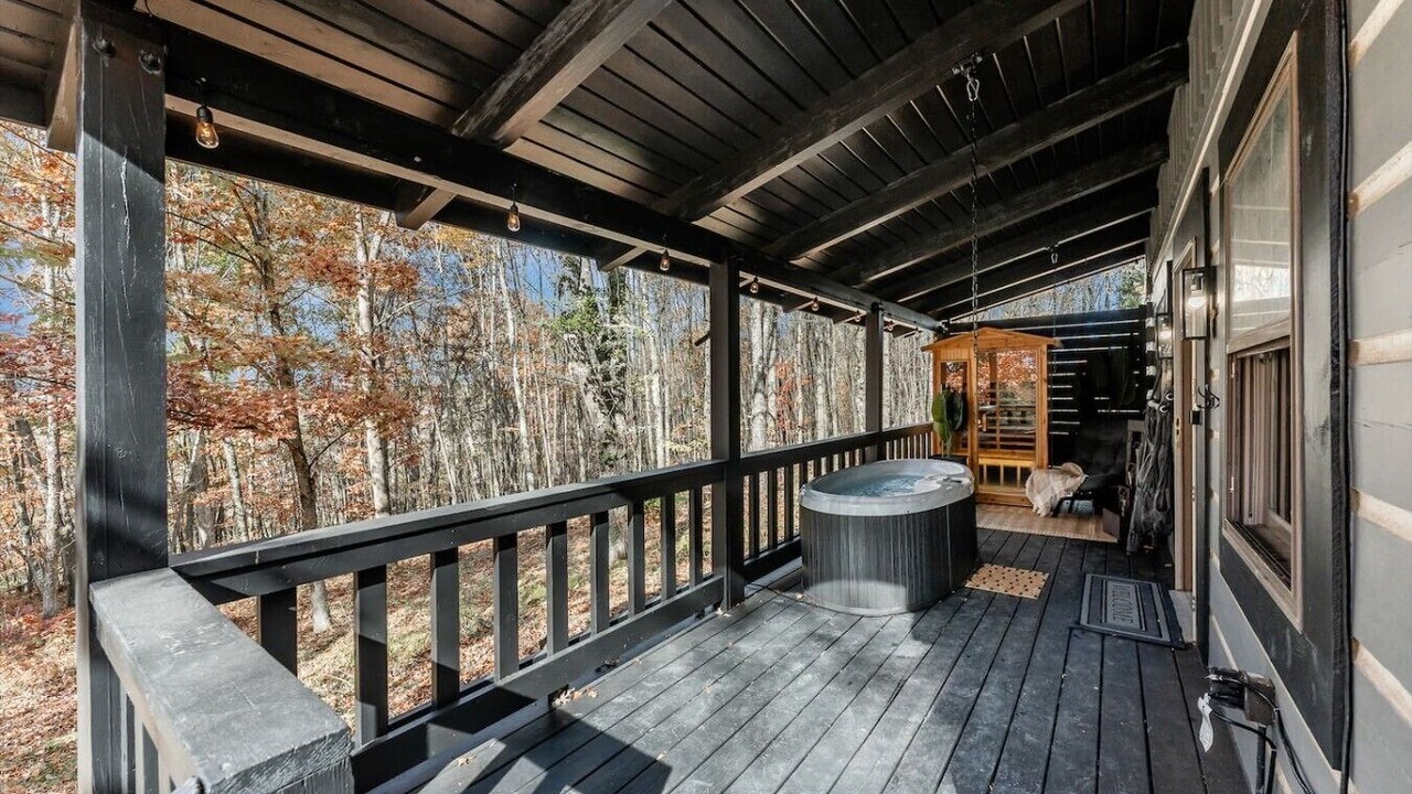 Photo of Patio Balcony in Bruceton Mills