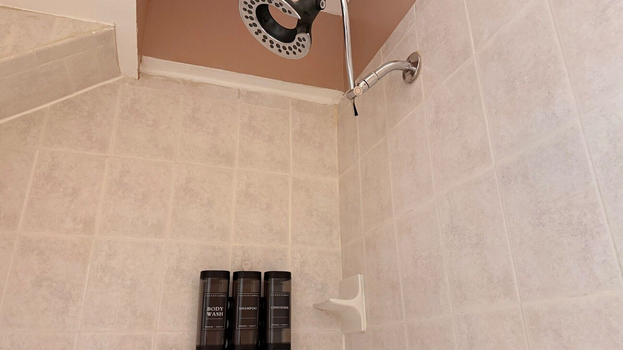 Photo of Bathroom in Sugarland Run
