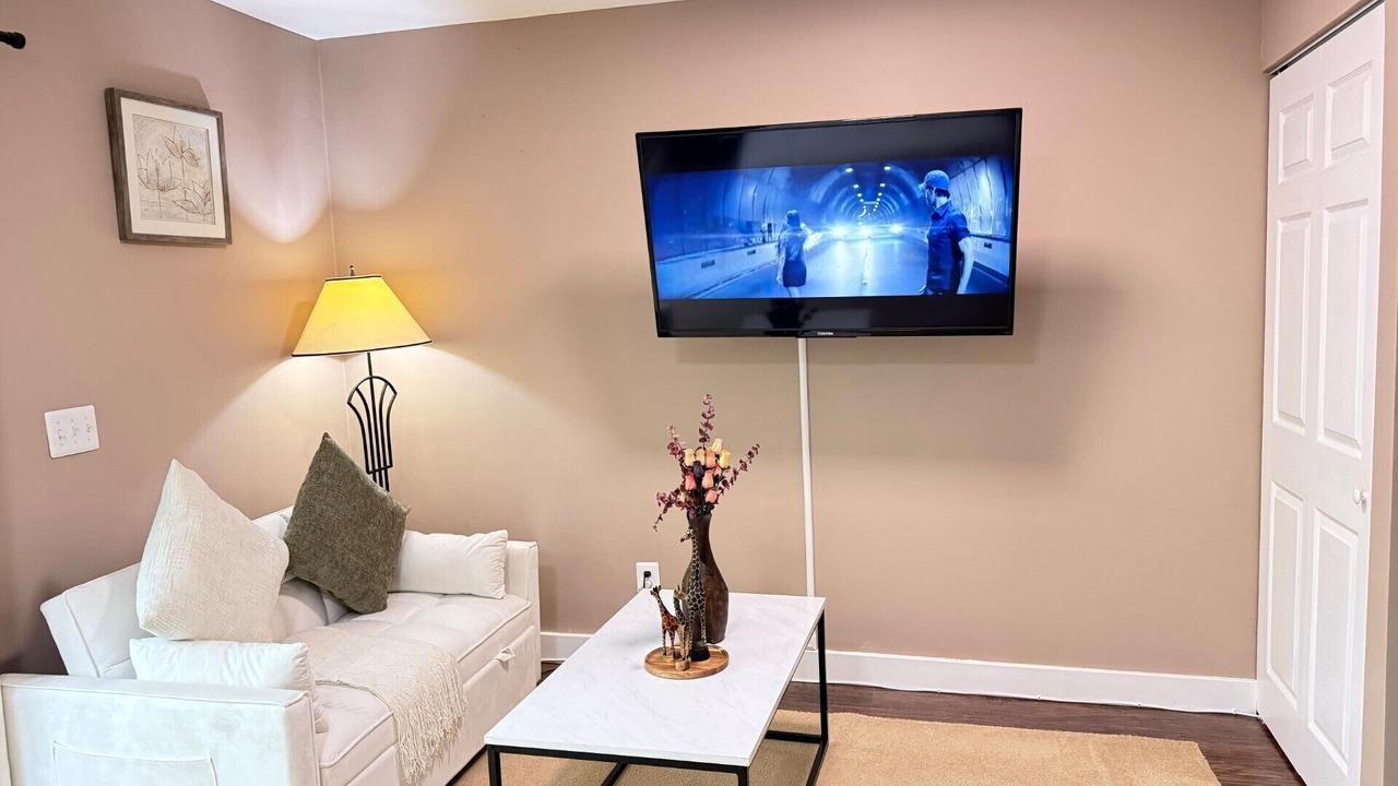 Photo of Livingroom in Sugarland Run