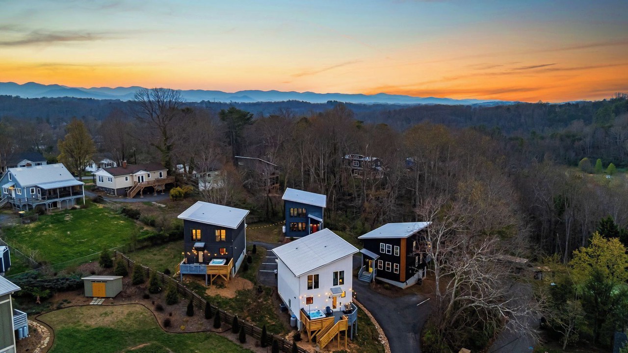 Photo of Outdoor in Woodfin