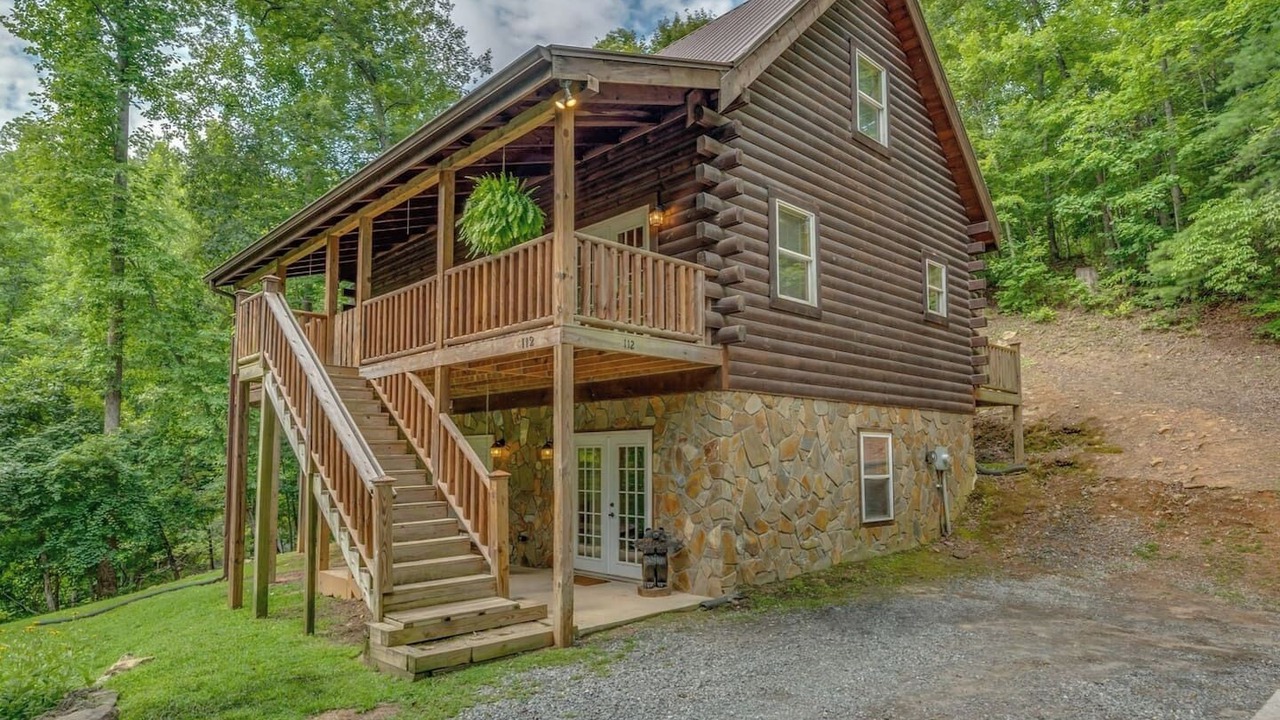 Photo of Livingroom in Lake Lure