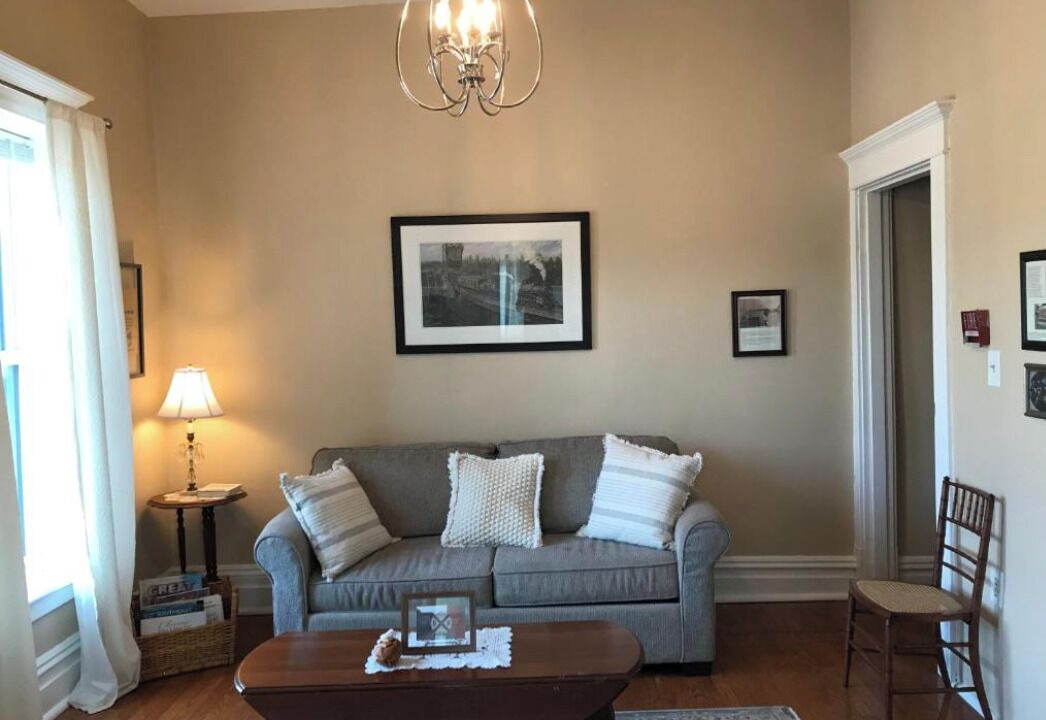 Photo of Livingroom in Huntington