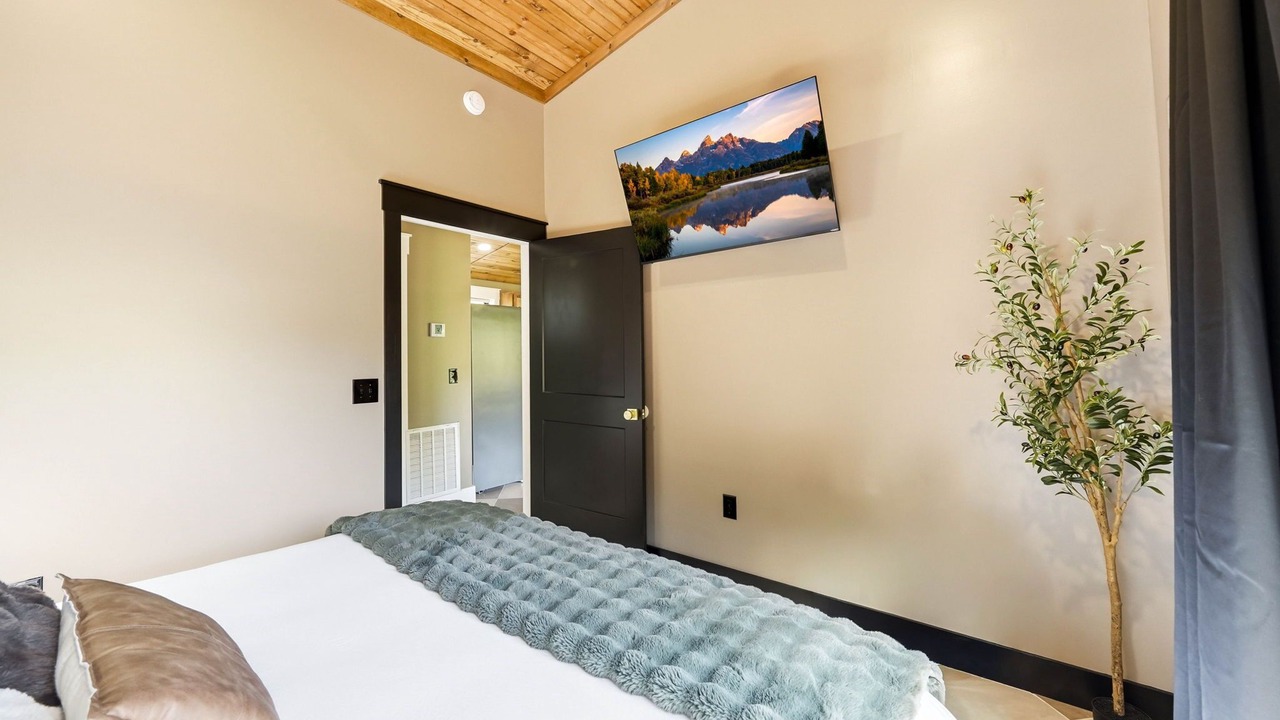 Photo of Bedroom in Elizabethton