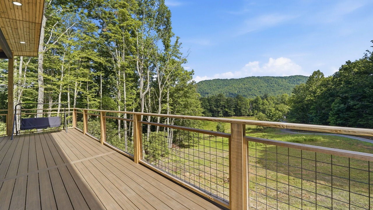 Photo of Outdoor in Elizabethton