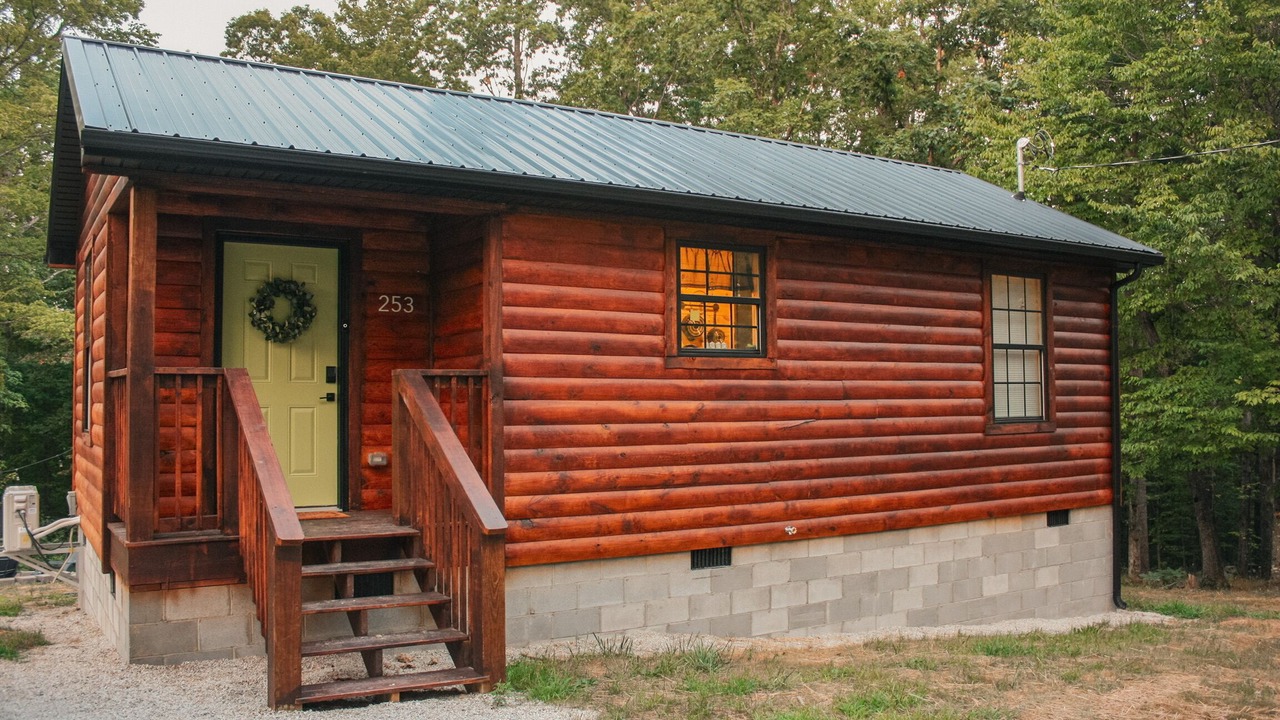 Photo of Outdoor in Clay City
